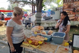 Село Баня - "По Еньовден на събор край Тунджа" - празник