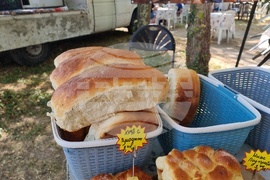 Село Баня - "По Еньовден на събор край Тунджа" - празник