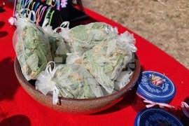 Село Баня - "По Еньовден на събор край Тунджа" - празник