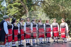 Село Баня - "По Еньовден на събор край Тунджа" - празник