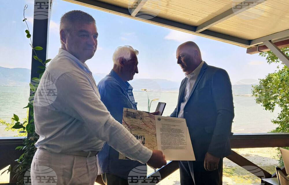 Посолството на България в Северна Македония и Генералното консулство в Битоля получиха почетни плакети от Съюза на ветераните от войните на България