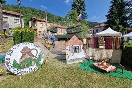 Троян - село Черни Осъм - празник „Чукан боб с коприва и хоро се извива“