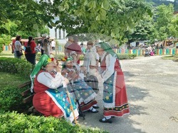 Село Смилян – Фолклорен събор „Изворен глас“