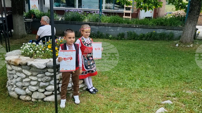 Село Смилян – Фолклорен събор „Изворен глас“