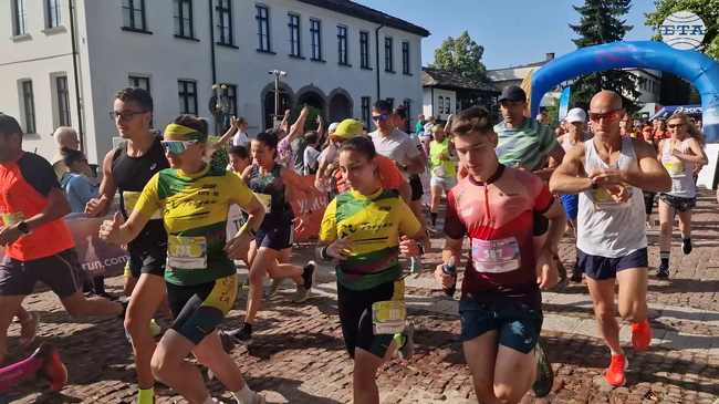 Общо 684 са регистрираните участници в третото състезание по планинско бягане „Troyan Run – по стъпките на Левски“