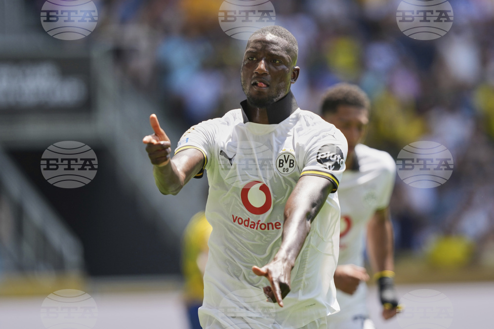 CWC Mamelodi Sundowns Borussia Dortmund Soccer