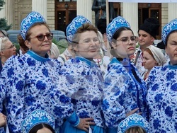 Румъния - Букурещ - „Музика и традиции“ - фестивал - народни носии