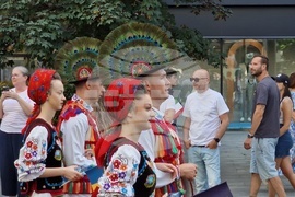 Румъния - Букурещ - „Музика и традиции“ - фестивал - народни носии