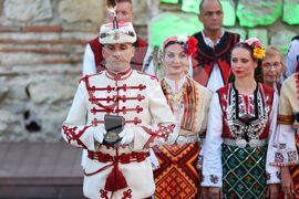 Несебър - Румен Радев - Фолклорен танцов ансамбъл "Отец Паисий" - Почетен знак