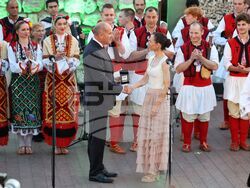 Несебър - Румен Радев - Фолклорен танцов ансамбъл "Отец Паисий" - Почетен знак