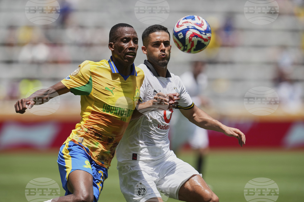 CWC Mamelodi Sundowns Borussia Dortmund Soccer