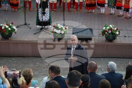 Несебър - Фолклорен танцов ансамбъл "Отец Паисий" - концерт - Румен Радев