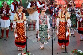 Несебър - Фолклорен танцов ансамбъл "Отец Паисий" - концерт