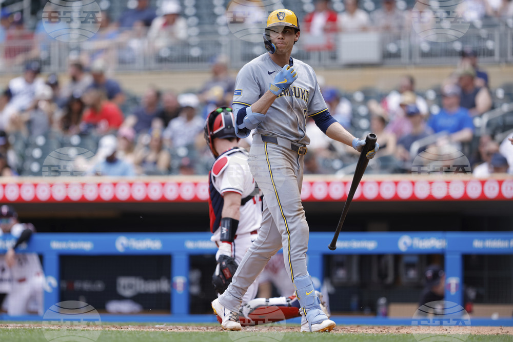 Brewers Twins Baseball