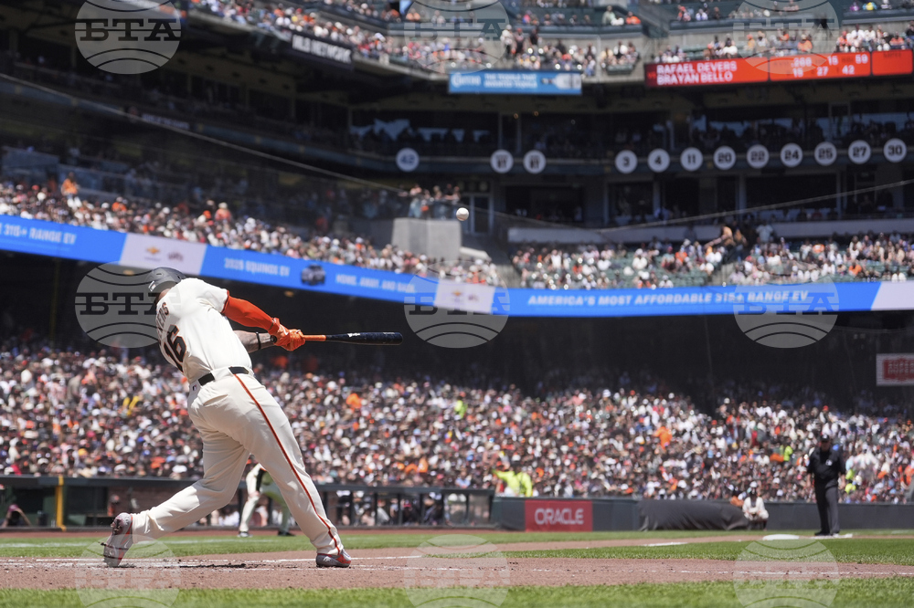 Red Sox Giants Baseball