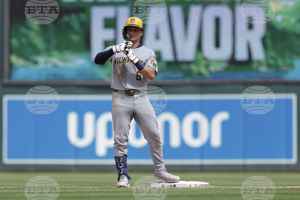 Brewers Twins Baseball