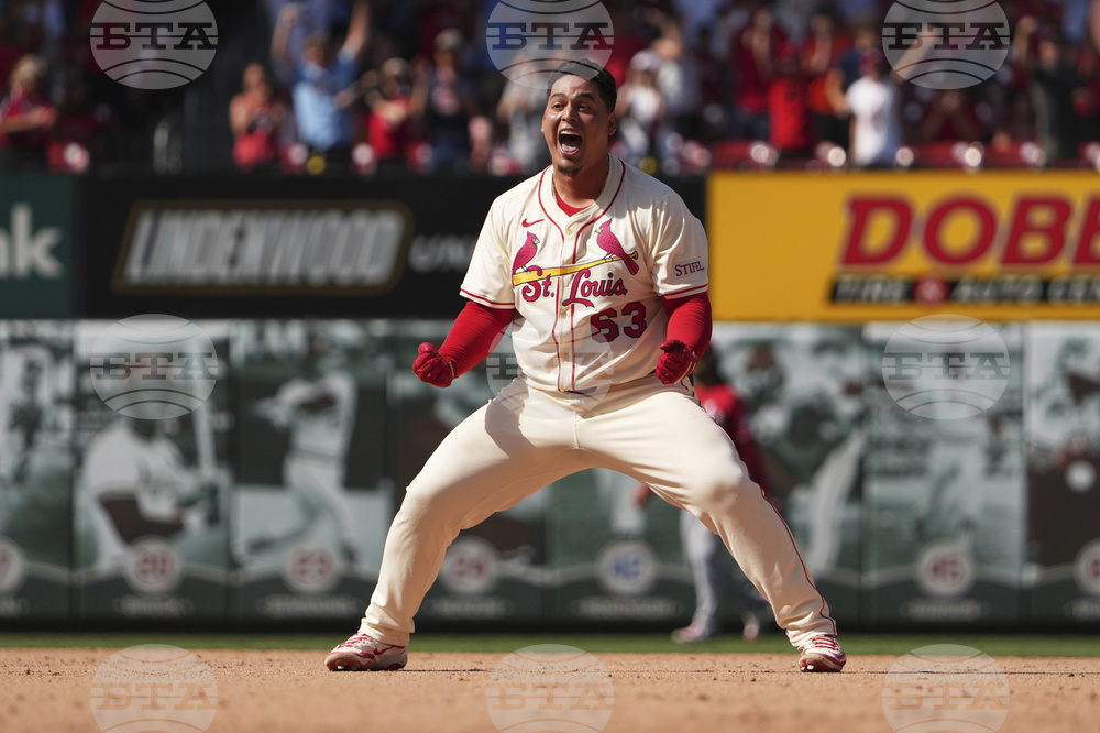 Reds Cardinals Baseball