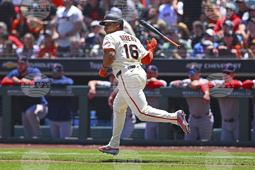 Red Sox Giants Baseball