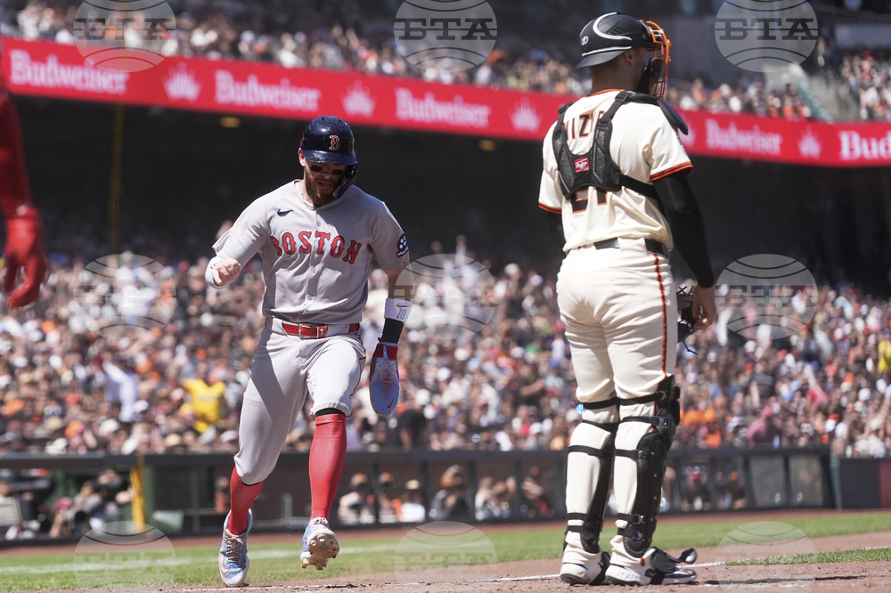 Red Sox Giants Baseball