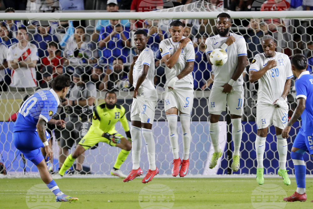 Gold Cup Honduras El Salvador Soccer