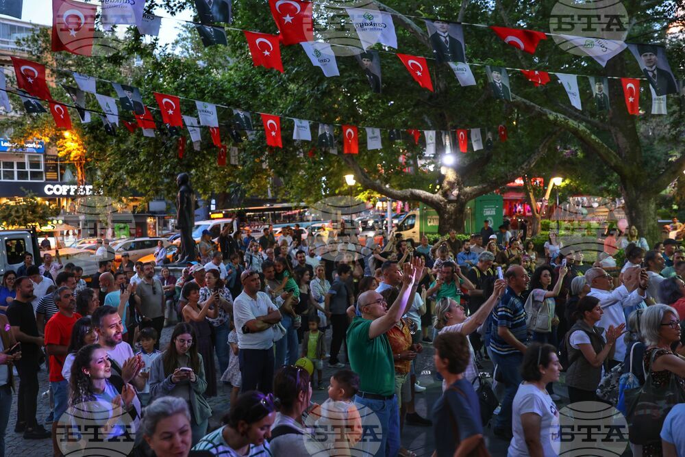 Властите в Турция задържаха 13 души по обвинения в злоупотреби със средства на Анкарската голяма община 