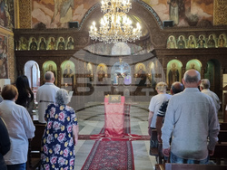 Търговище - храм „Св. Йоан Рилски“ - неделна служба