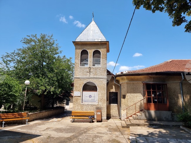 Първата арменска църква у нас е построена в Русе през 1610 година, разказа за БТА отец Дирайр Хадавян