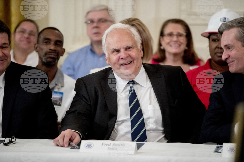 Почина Фредерик Смит, основателят на "ФедЕкс"