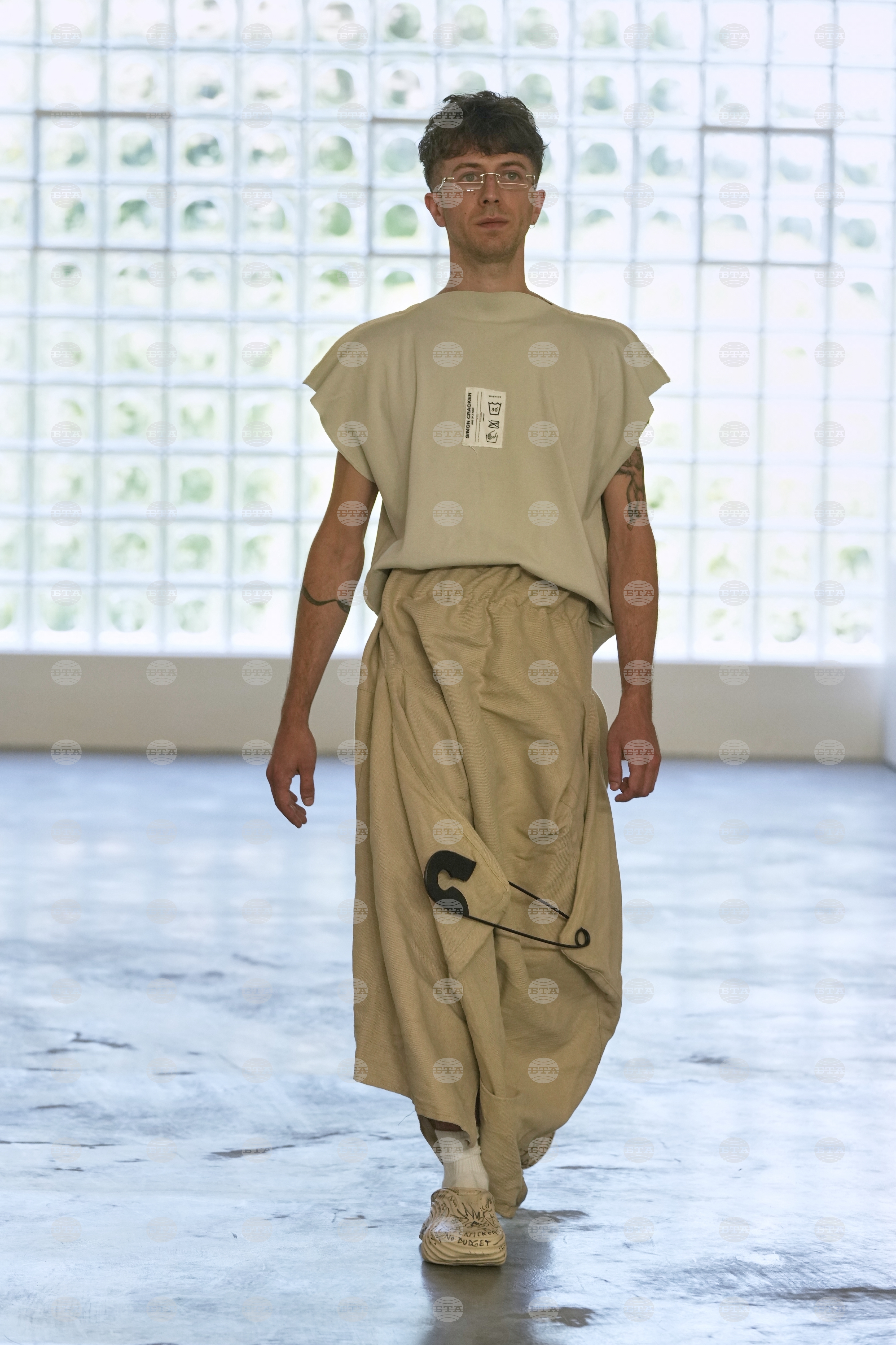 Italy Fashion S/S 26 Simon Cracker