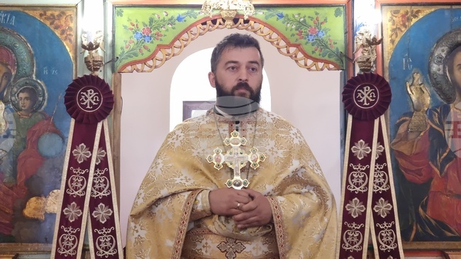 Църквата Христова няма националност, каза отец Мирослав през миряните в Кюстендил