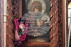 Сливен - храм "Света Петка" - неделната служба