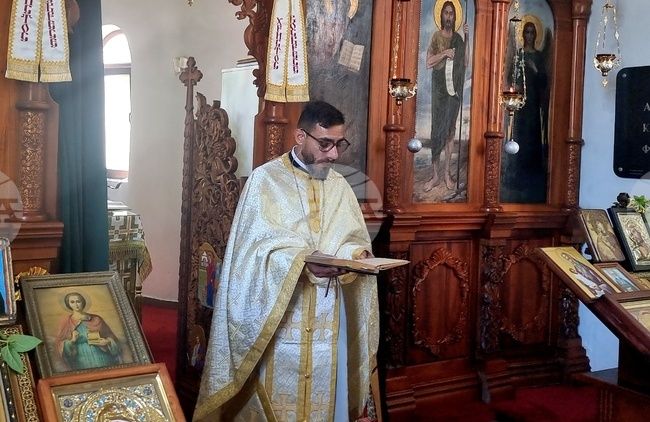 Наследството, оставено ни от българските светци, е огромно, каза отец Петър в храм "Св. Климент Охридски" в Добрич