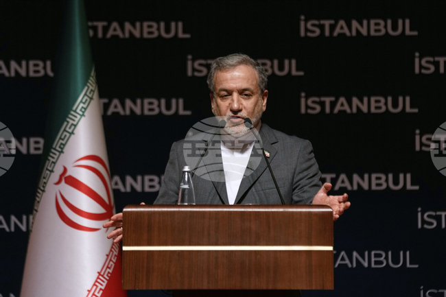 САЩ трябва да се договорят за компенсация преди ядрените преговори, заяви иранският външен министър