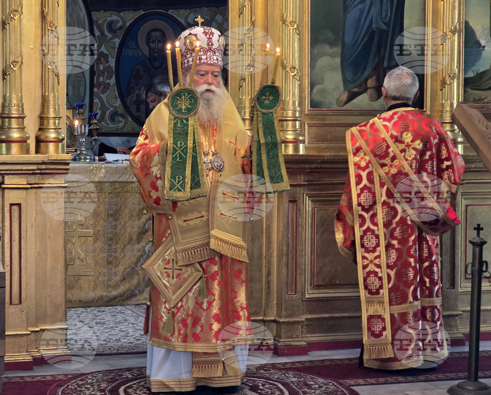 Ловеч - църква „Света Троица“ - Ловчански митрополит Гавриил