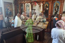 Добрич - храм "Св. Климент Охридски" - неделна литургия