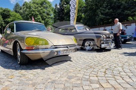 Перник - "Алея на класиката" - автомобилен ретро парад