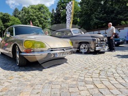 Перник - "Алея на класиката" - автомобилен ретро парад