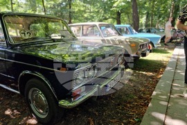 Перник - "Алея на класиката" - автомобилен ретро парад