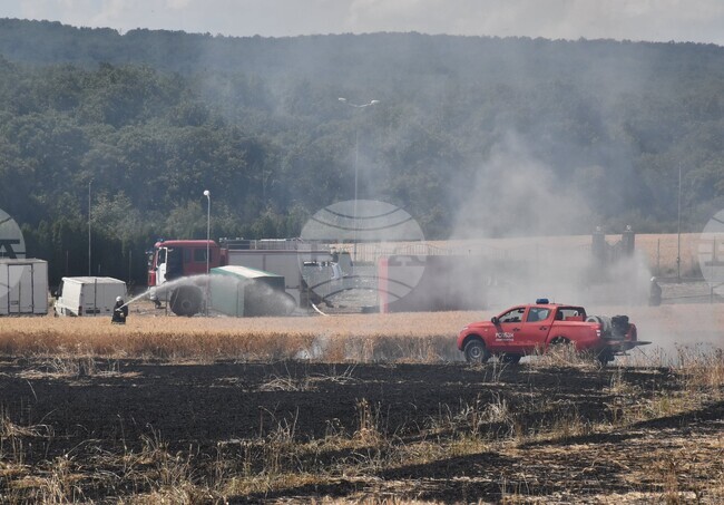 На 13 сигнала за пожари в област Ямбол са се отзовали огнеборците през изминалото денонощие
