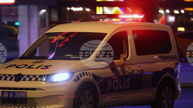 Турските власти заловиха повече от 400 души при мащабна операция срещу киберпрестъпността 