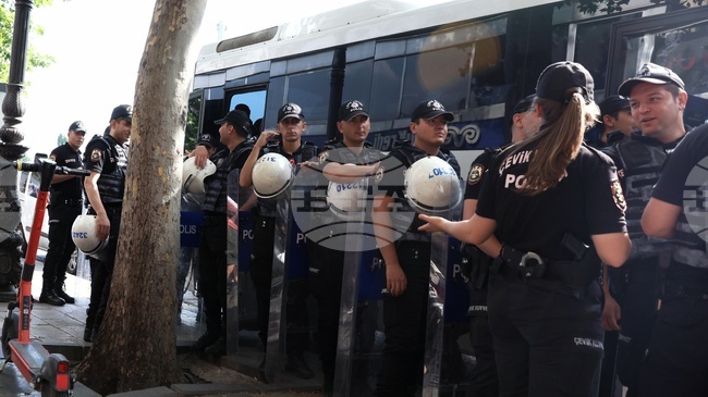 Властите в Турция задържаха 88 души по подозрения във връзки с „Ислямска държава“