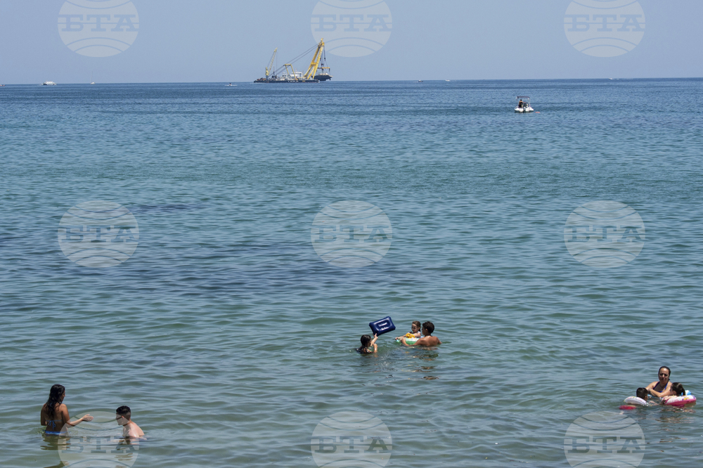 Italy Yacht Recovering