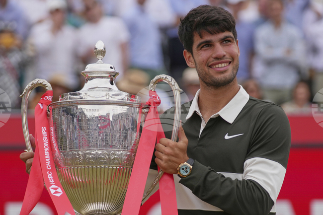 Карлос Алкарас спечели за втори път "Куинс клъб" в Лондон след успех над чеха Иржи Лехечка