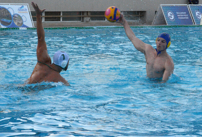 Комодор Варна спечели за пръв път Купата на България по водна топка при мъжете, Локомотив "Никола Нанов" триумфира при жените