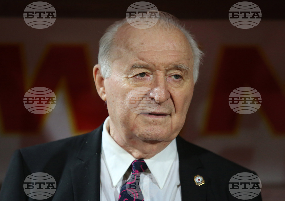Bulgarian Football Legend Petar Zhekov Dies at 78