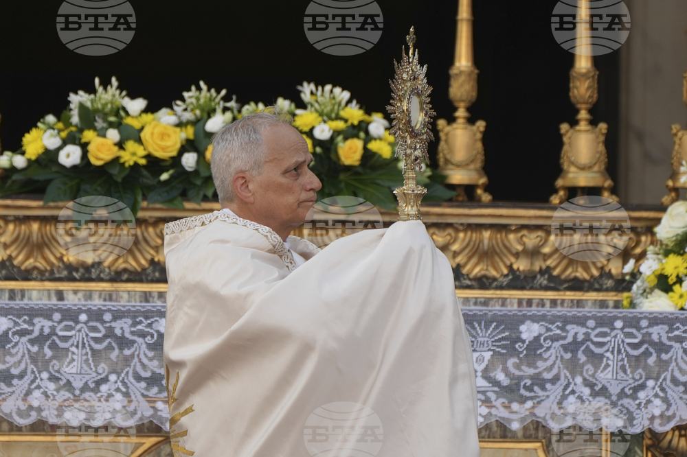 CORRECTION Vatican Pope