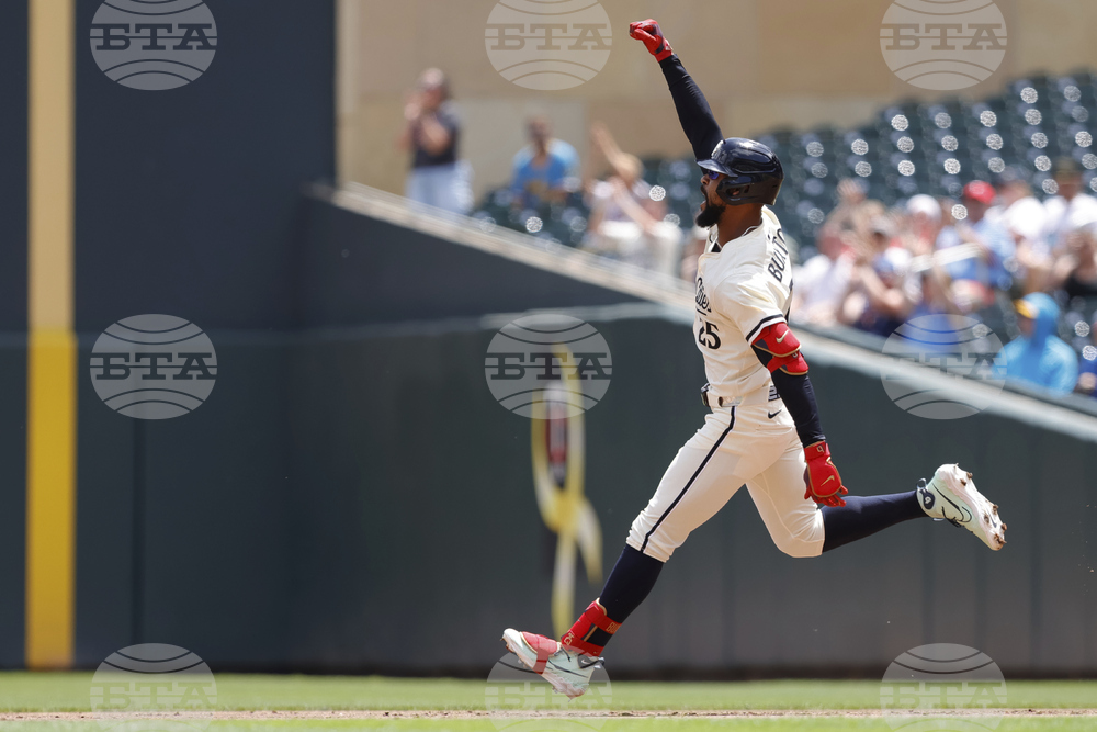 Brewers Twins Baseball