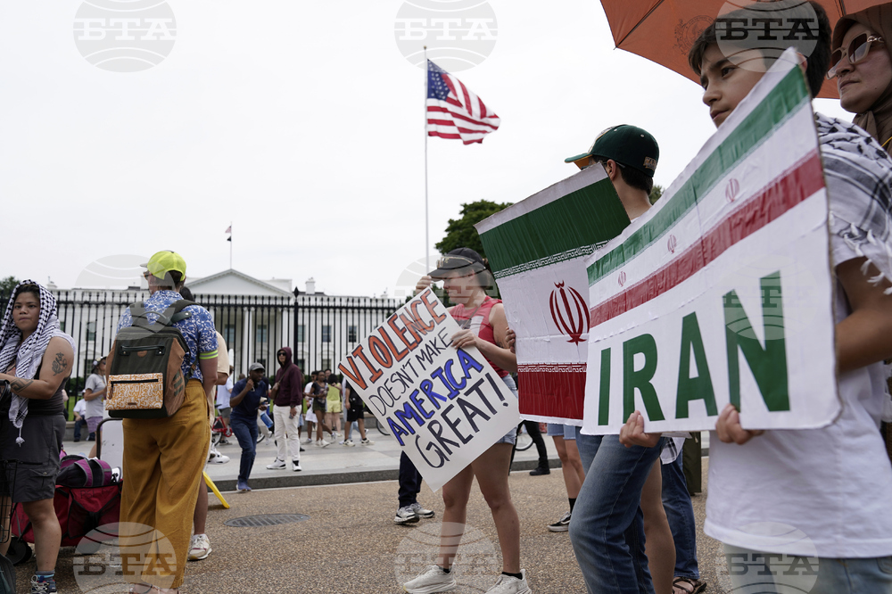 Mideast Wars US Iran Protest