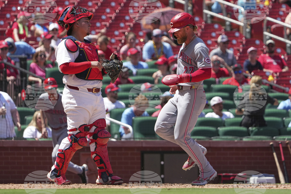 Reds Cardinals Baseball