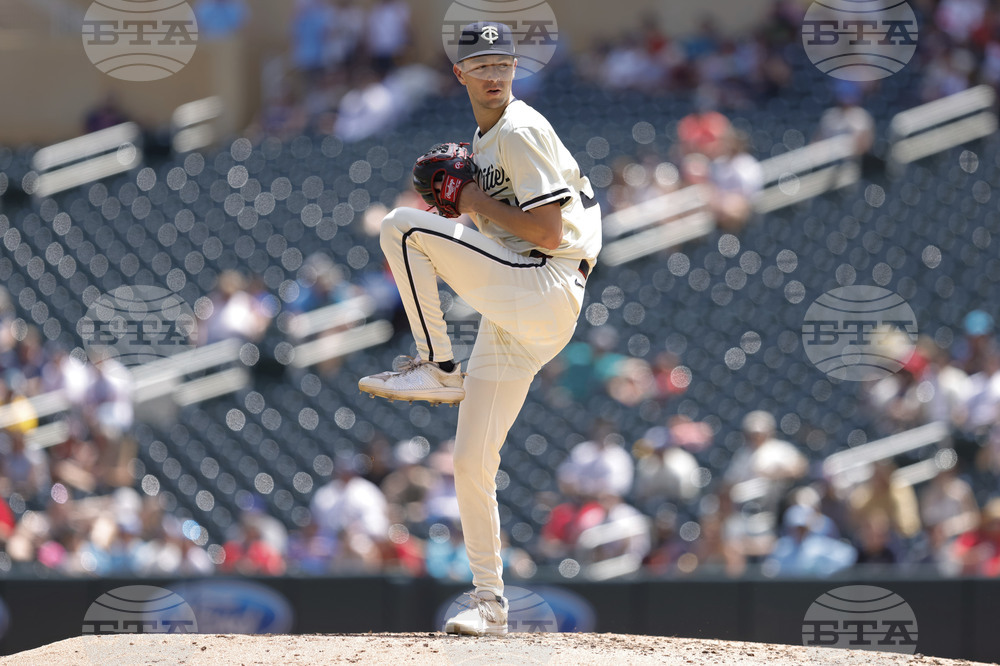 Brewers Twins Baseball